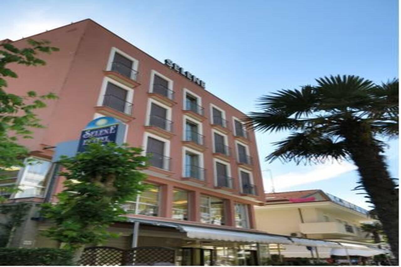 Hotel Selene - Vista Mare Riccione Kültér fotó