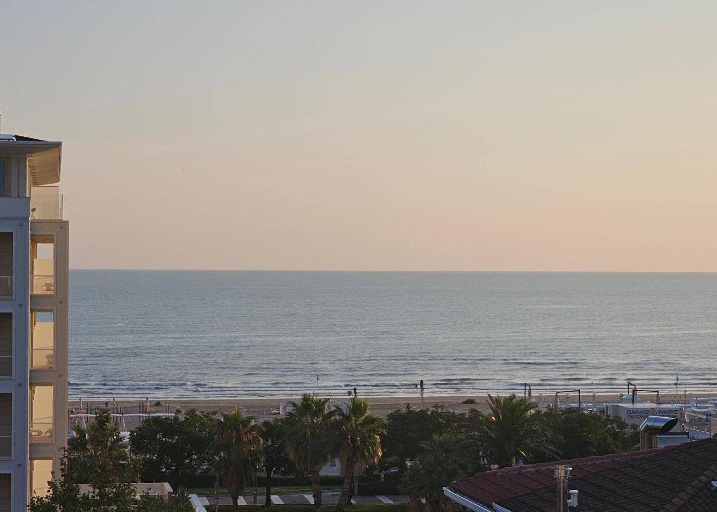 Hotel Selene - Vista Mare Riccione Kültér fotó