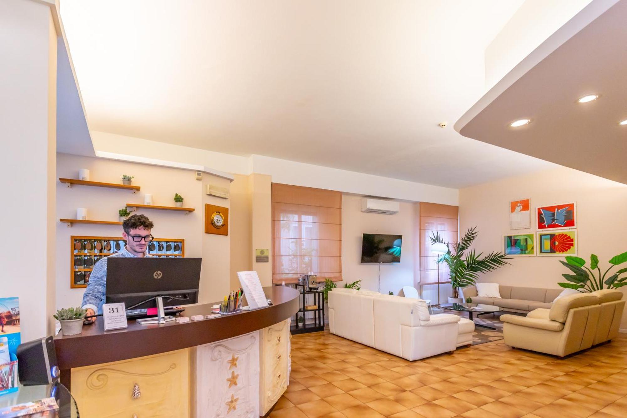 Hotel Selene - Vista Mare Riccione Kültér fotó