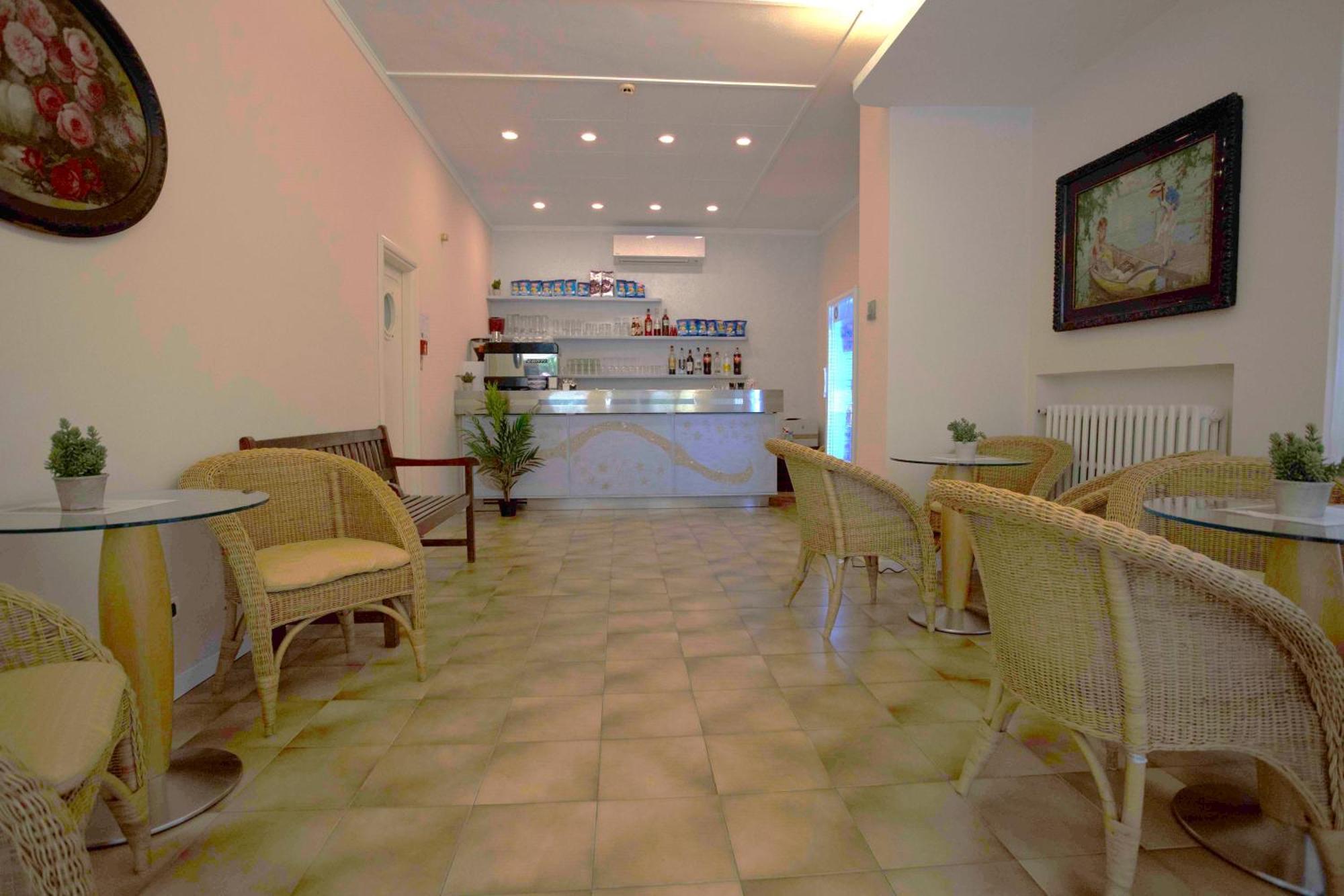 Hotel Selene - Vista Mare Riccione Kültér fotó