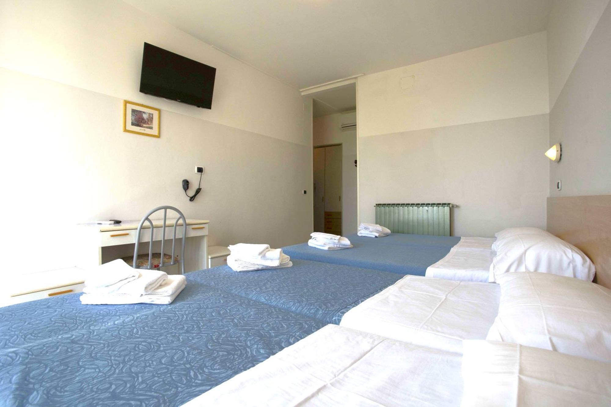 Hotel Selene - Vista Mare Riccione Szoba fotó